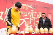 元宵佳节浓情喜乐汇   万通学子激情嗨翻天